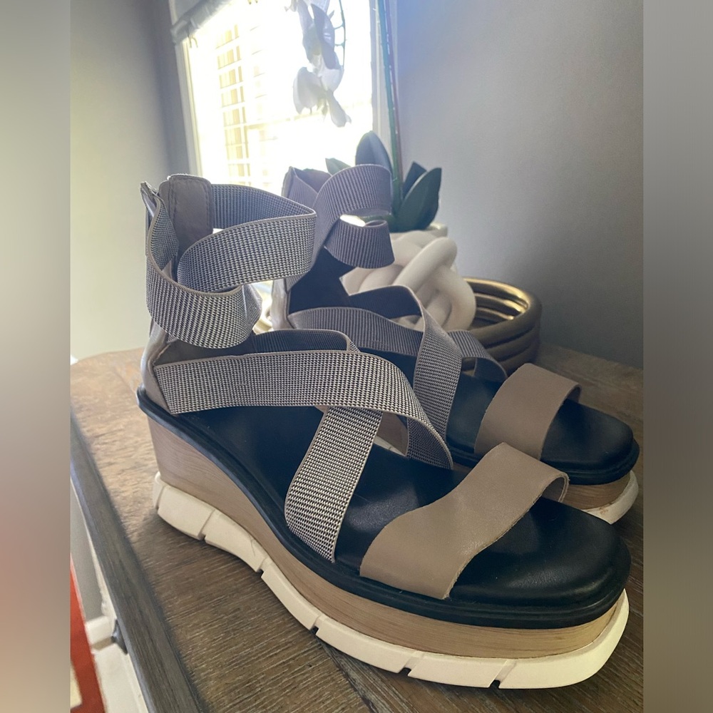 Sorel Women's Platform Sandals - Gray and Tan lowest price - Picture 13 of 15